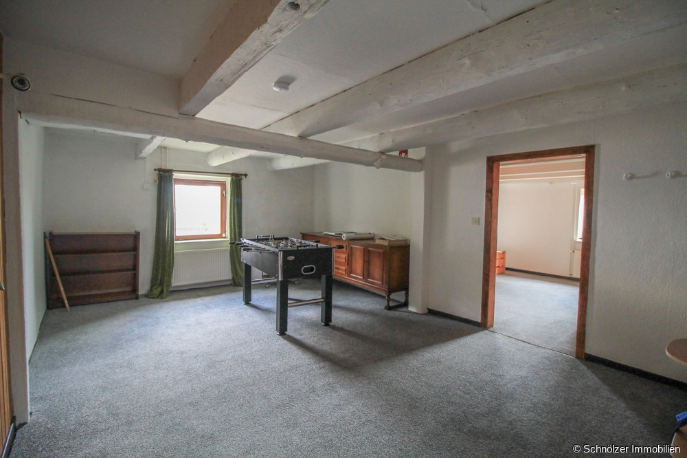 Zimmer 1 OG