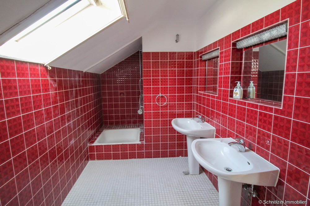 Badezimmer OG mit Dusche