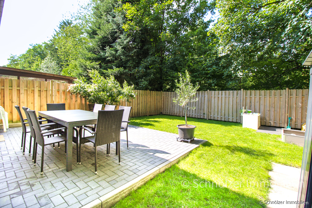 hintere Terrasse