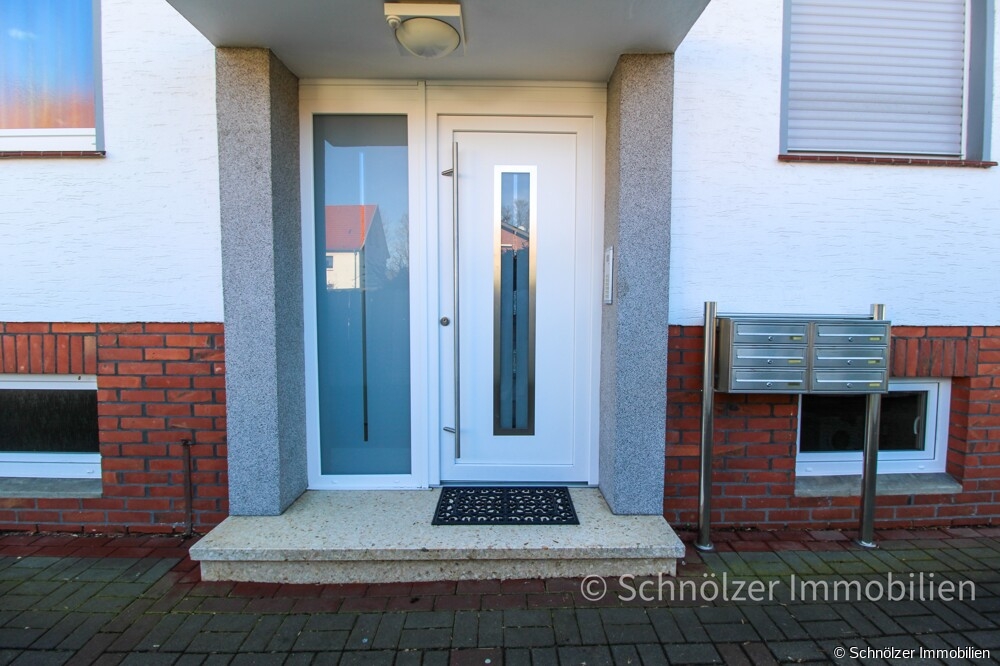 Eingangsbereich MFH 2
