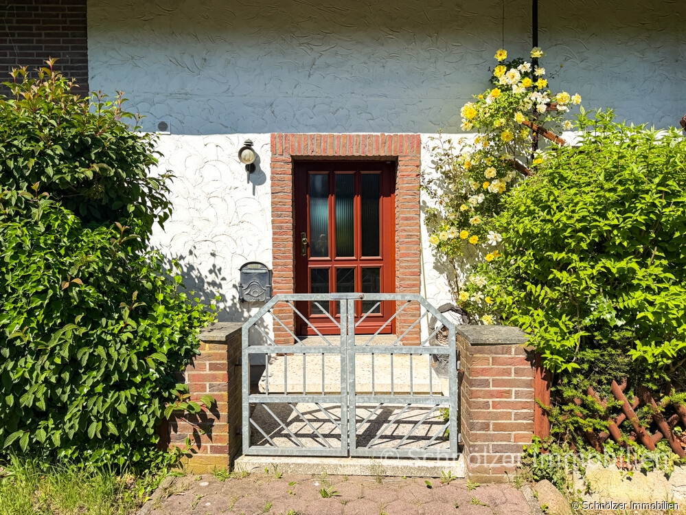 Eingang zum EG