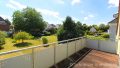mit Zugang zum sonnigen Balkon