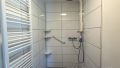 separates Dusche EG