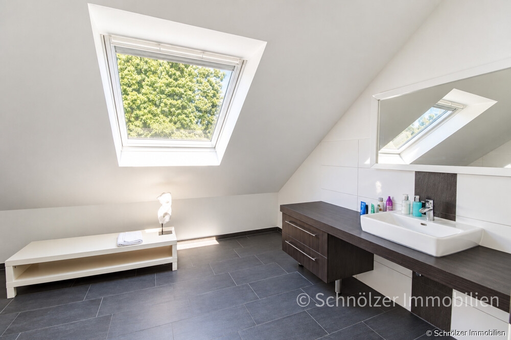 Badezimmer DG