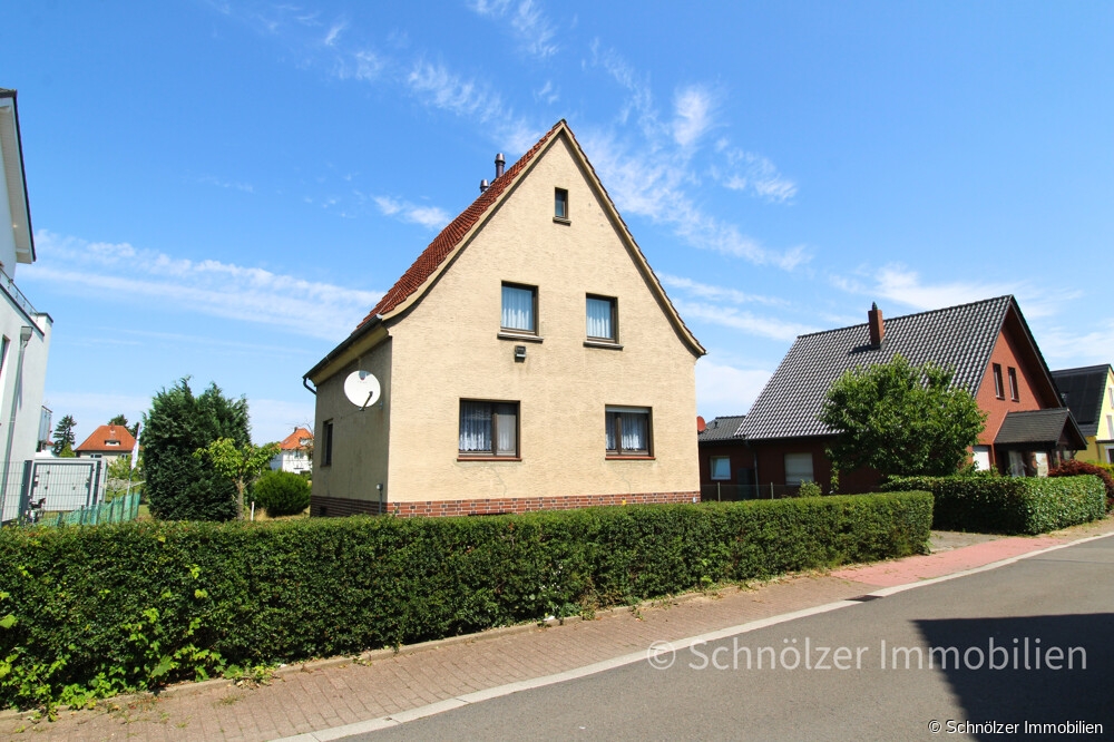 vordere Hausansicht
