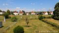 Blick aus dem Fenster in den Garten